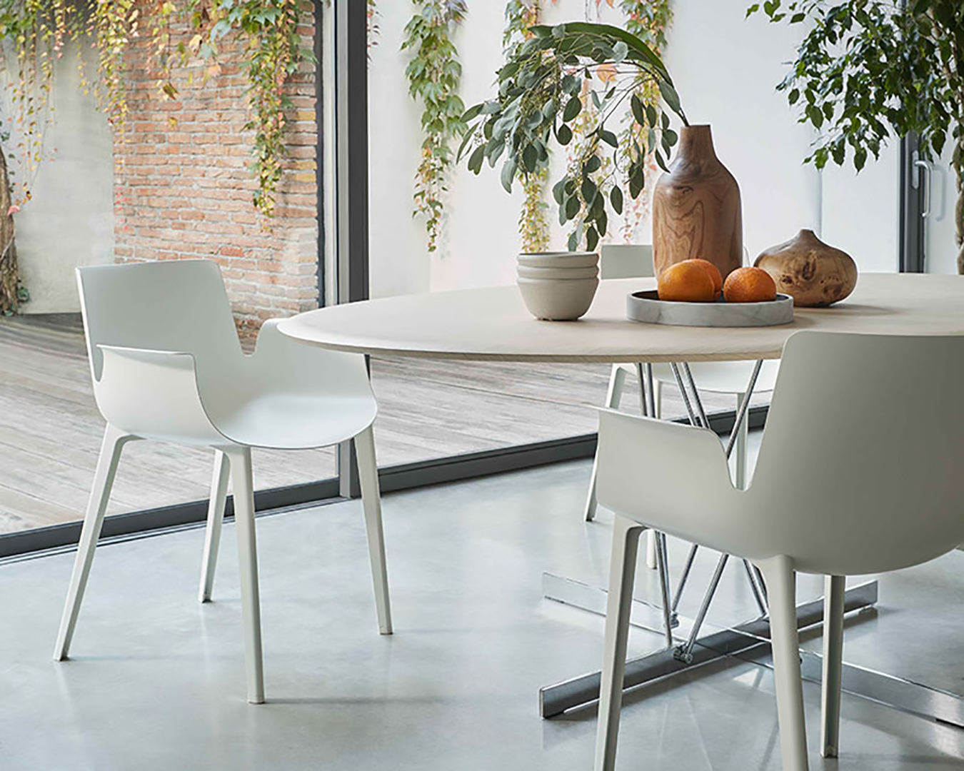 Pré-soldes Kartell chez Villat Meubles à Delémont