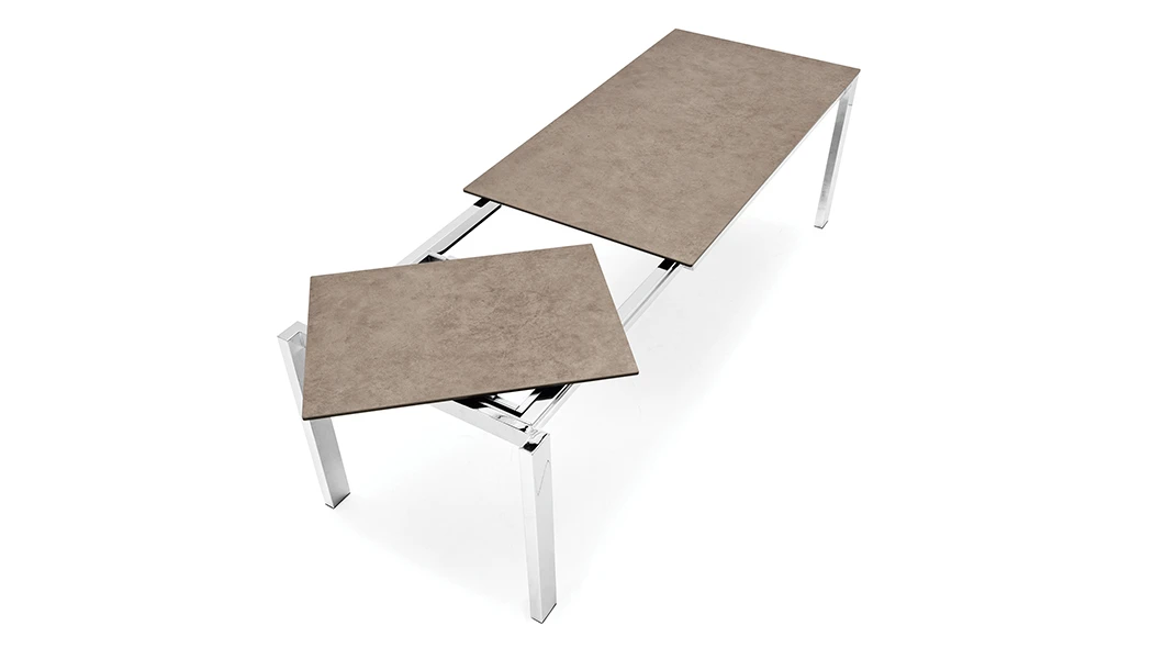 Table avec système de rallonge Baron de Connubia