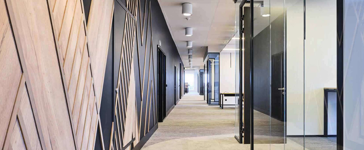 La séparation d'espace du sol au plafond