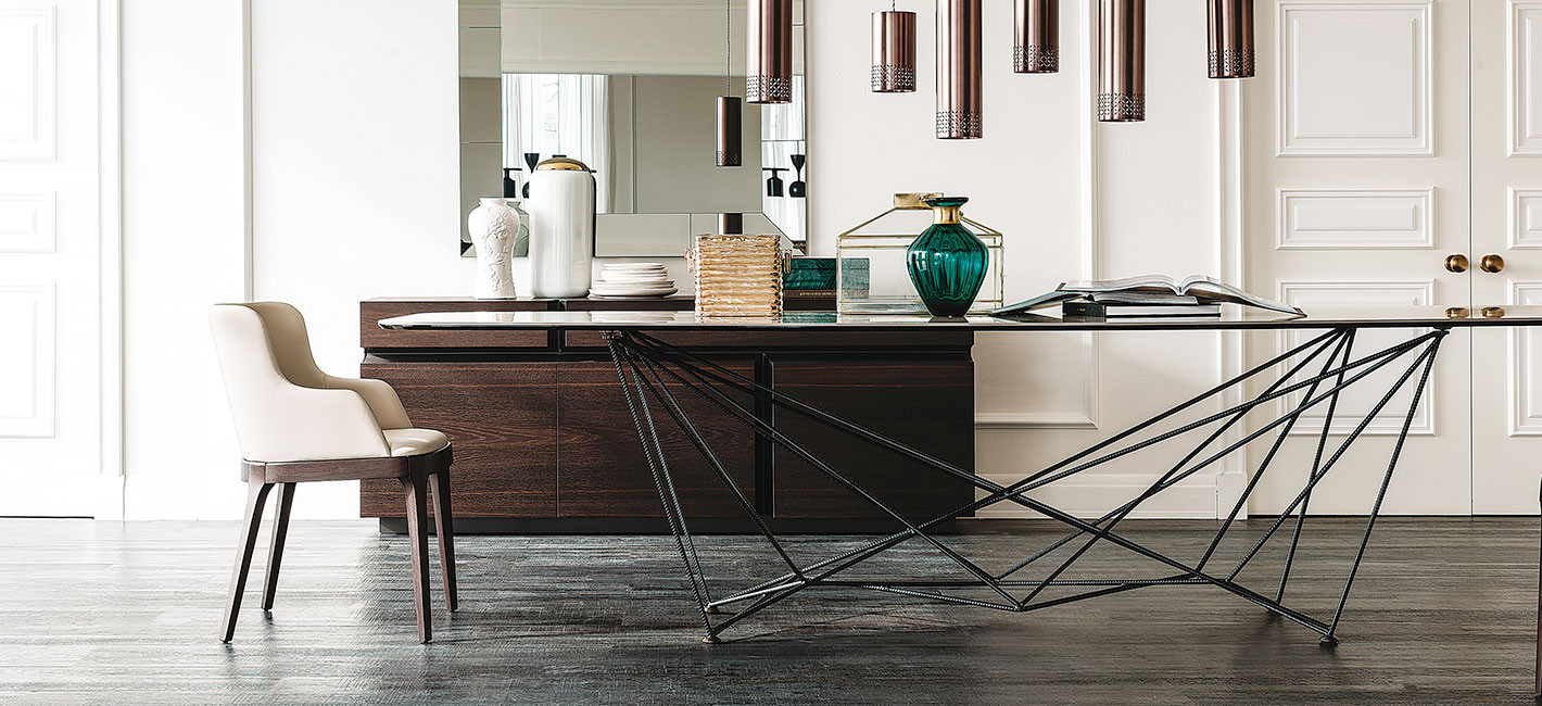 Table Gordon et chaise Magda