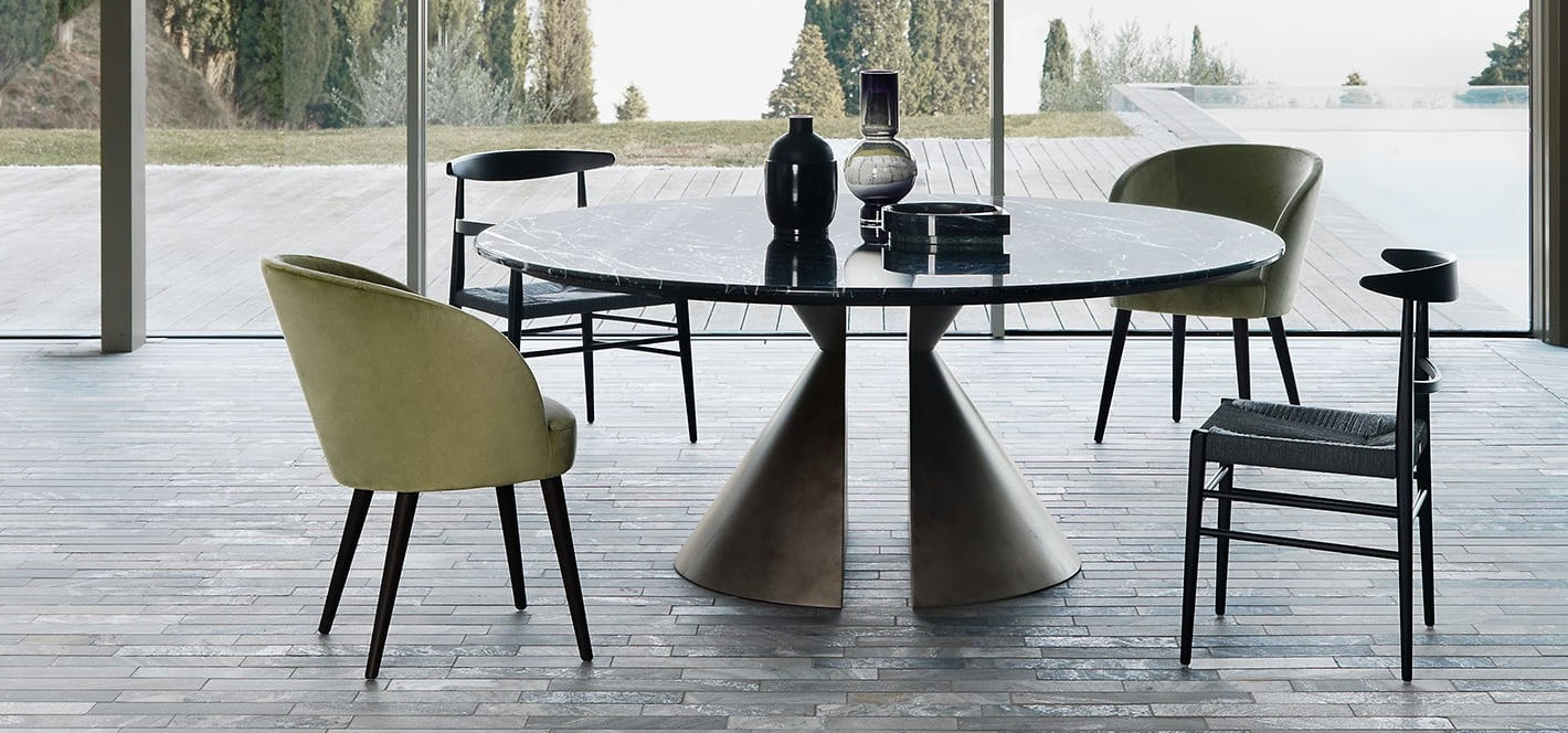 Table Nimbo et Chaise Evia et Tilia