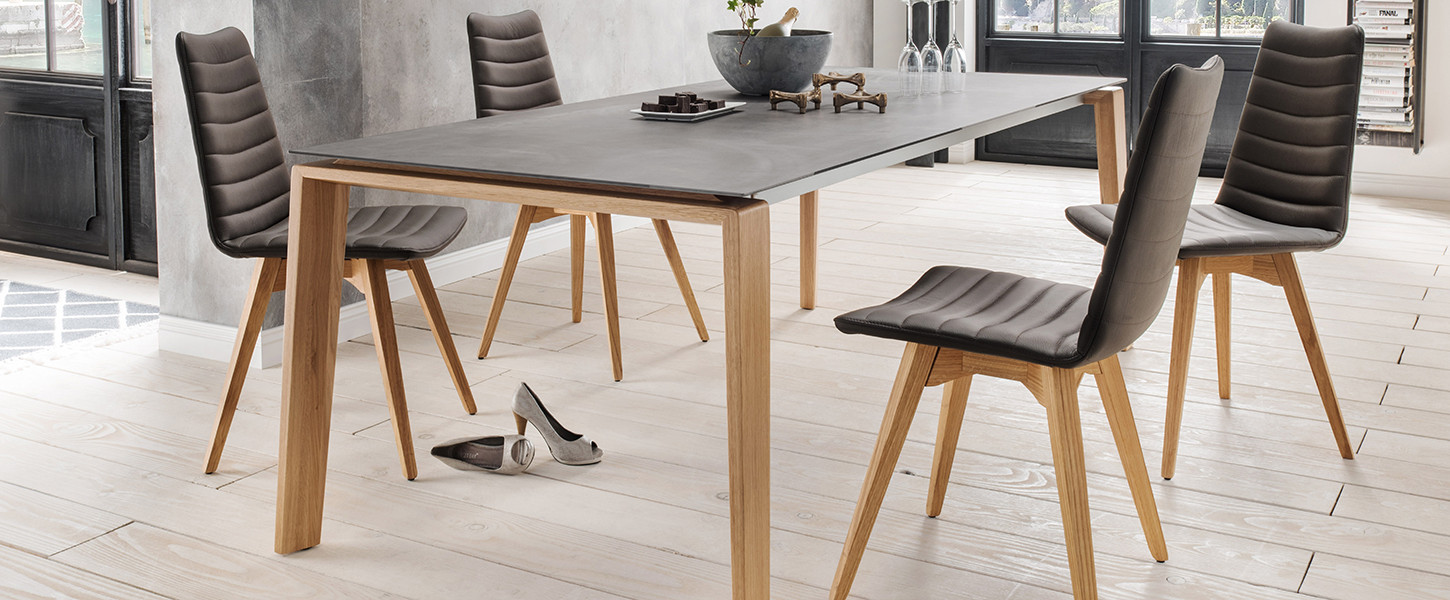 Table Olympia et chaise Muralt