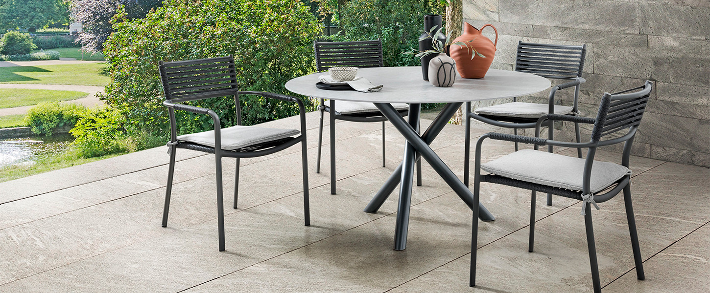 Table ronde de jardin