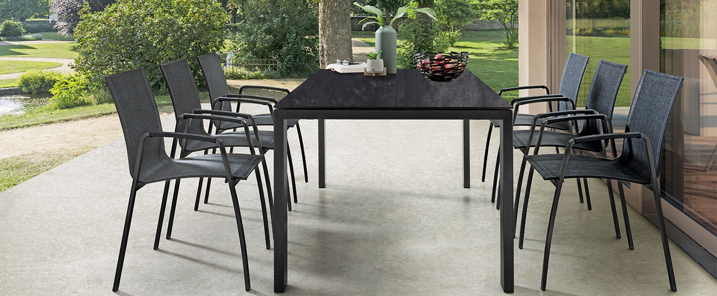 Table Olympia et chaise Tinto