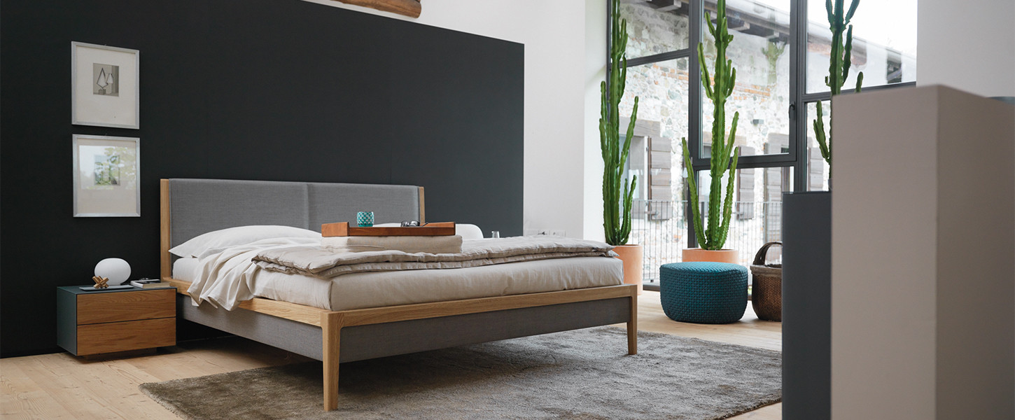 Lit Mylon et chevet riletto