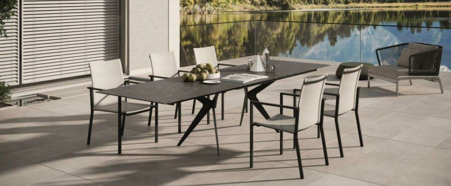 Table Capri et chaise Slim