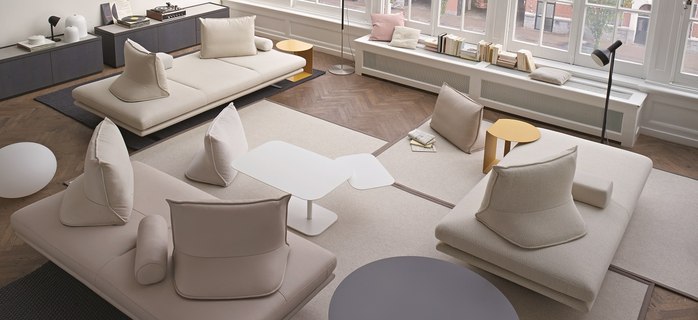 Canapé Prado en tissu avec coussins déplaçables