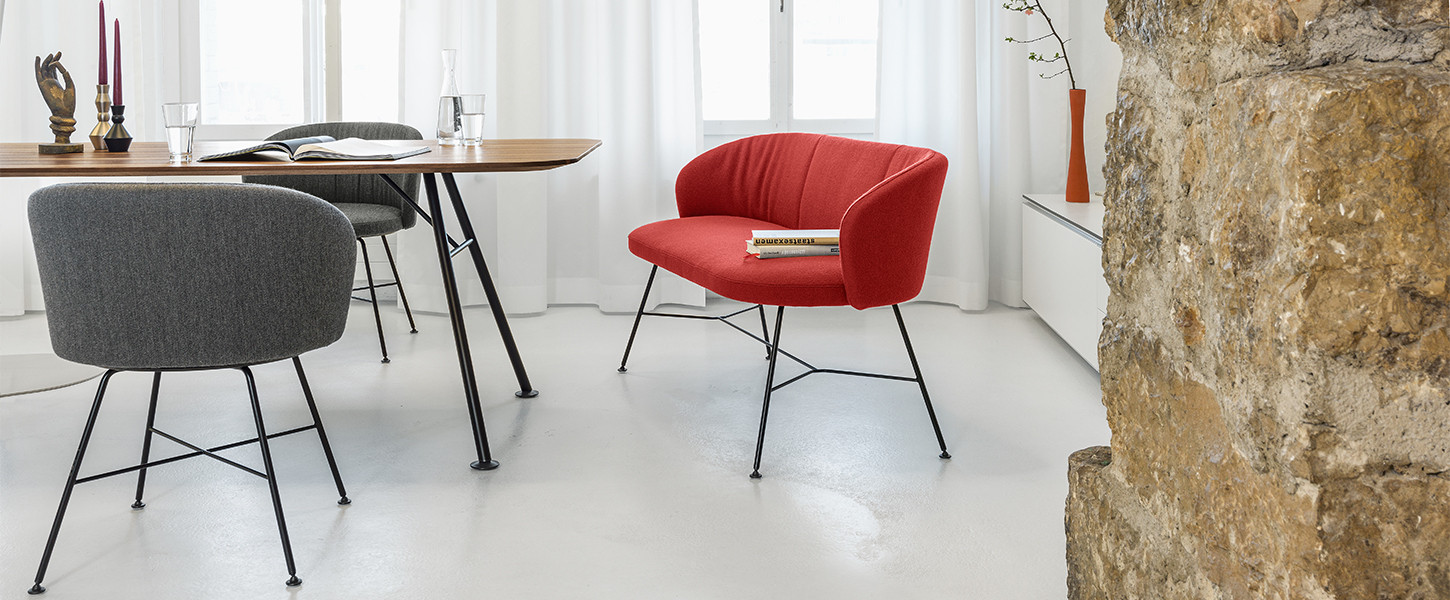 Siège Biala et table Akio