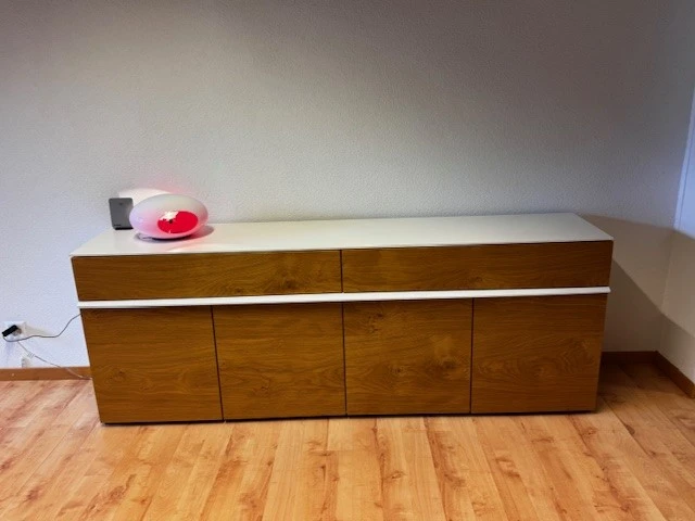 Buffet Timber