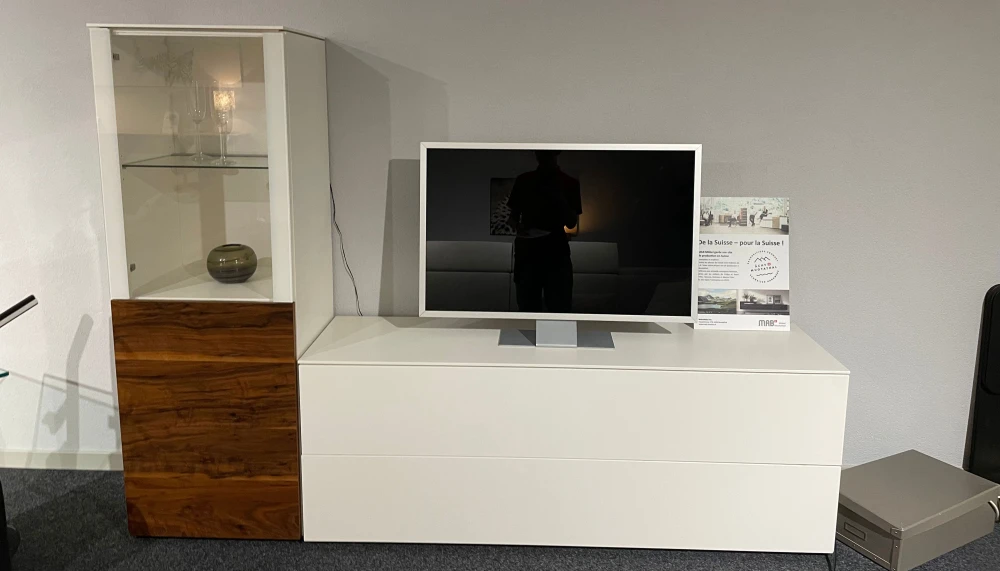 Ensemble TV Timber