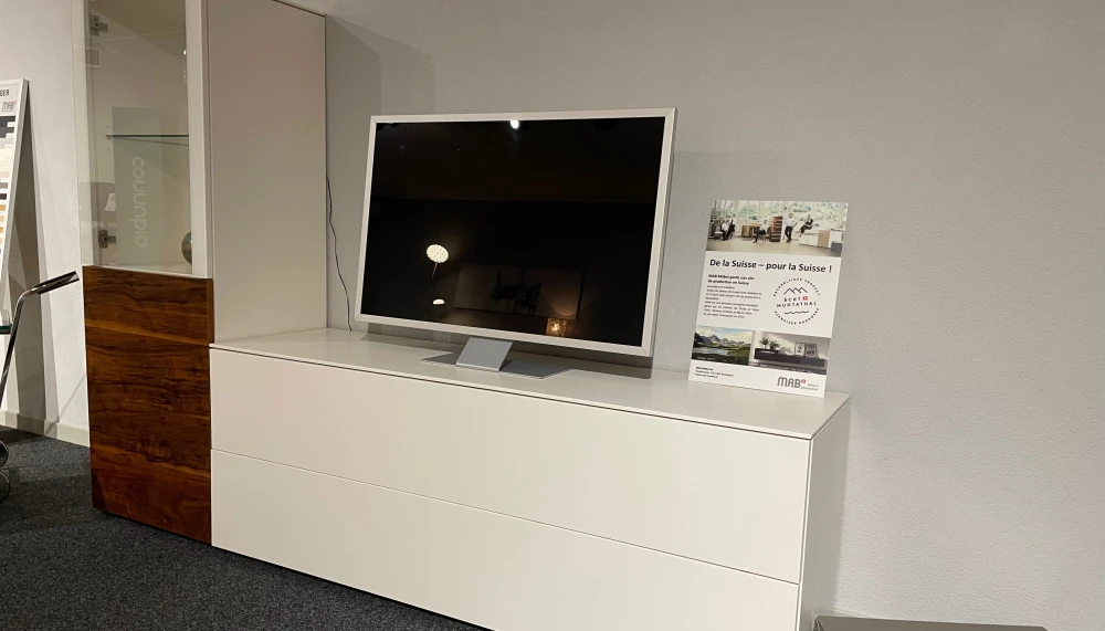 Ensemble TV Timber